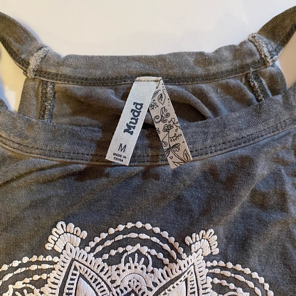 MUDD tank top - Picture 4 of 4